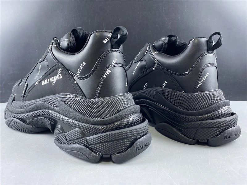 Balenciaga Triple S