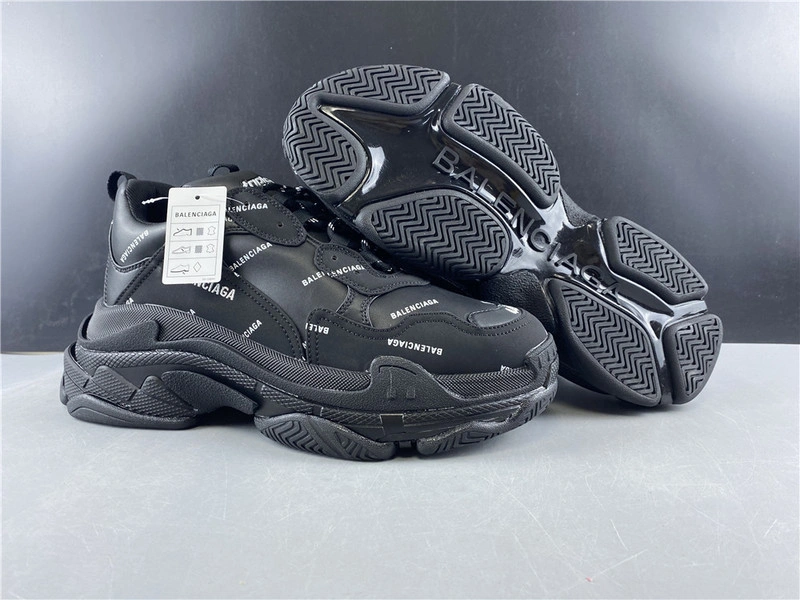 Balenciaga Triple S