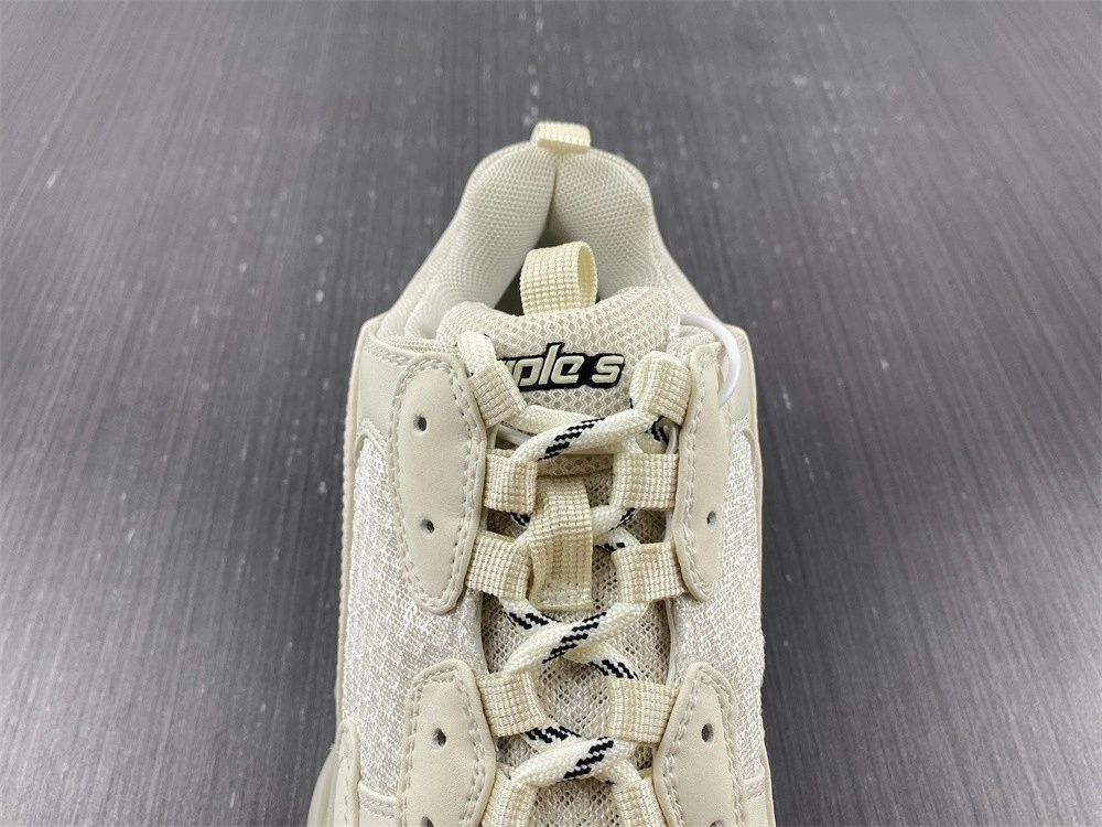 Balenciaga Triple S