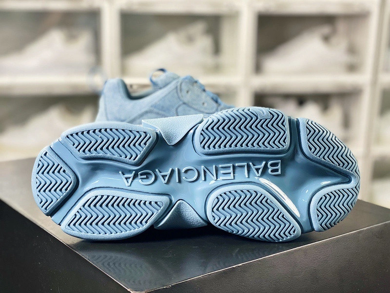 Balenciaga Triple S