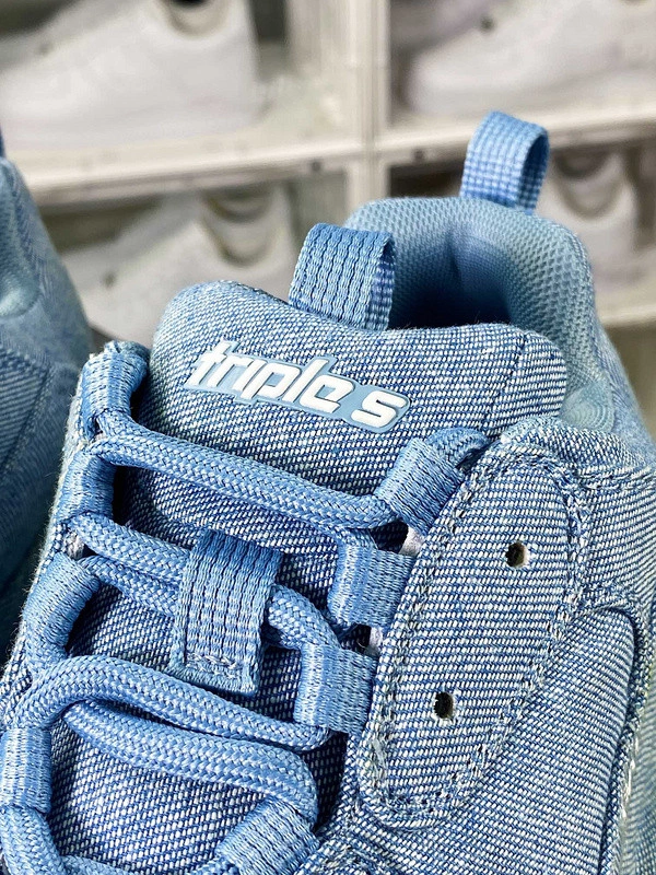 Balenciaga Triple S