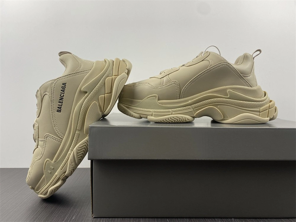 Balenciaga Triple S