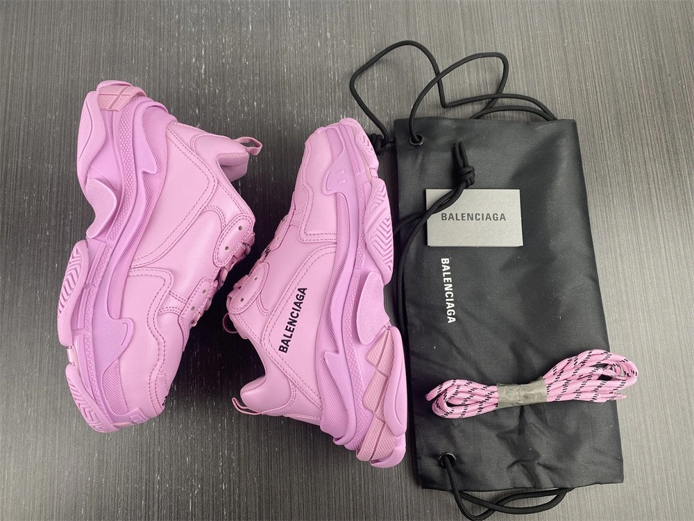 Balenciaga Triple S