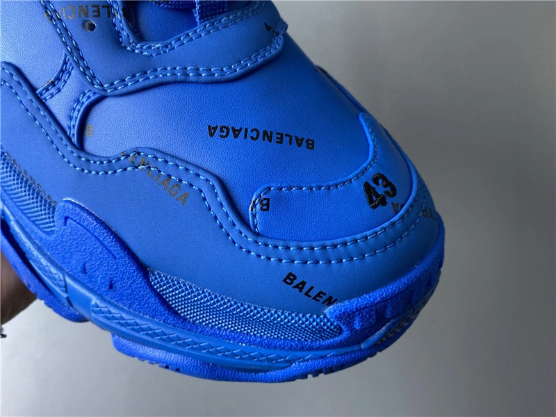 Balenciaga Triple S