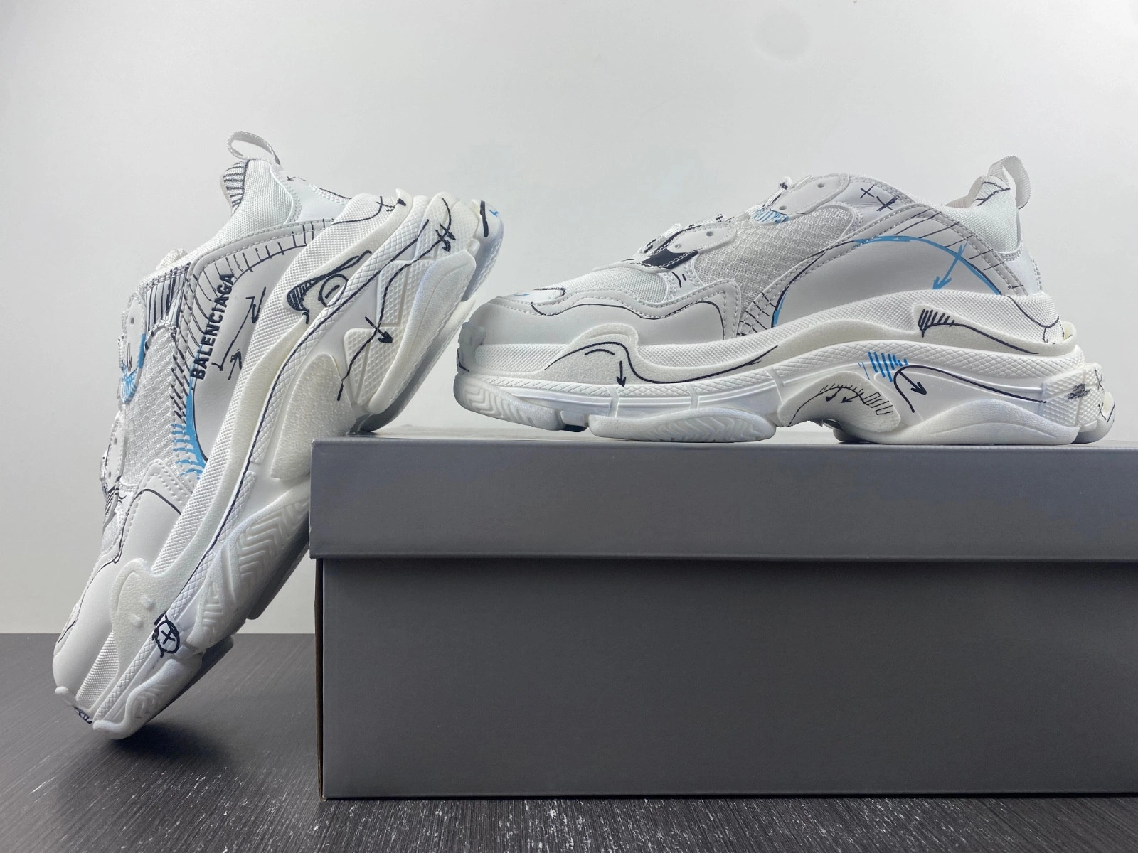 Balenciaga Triple TRIPLE S SKETCH