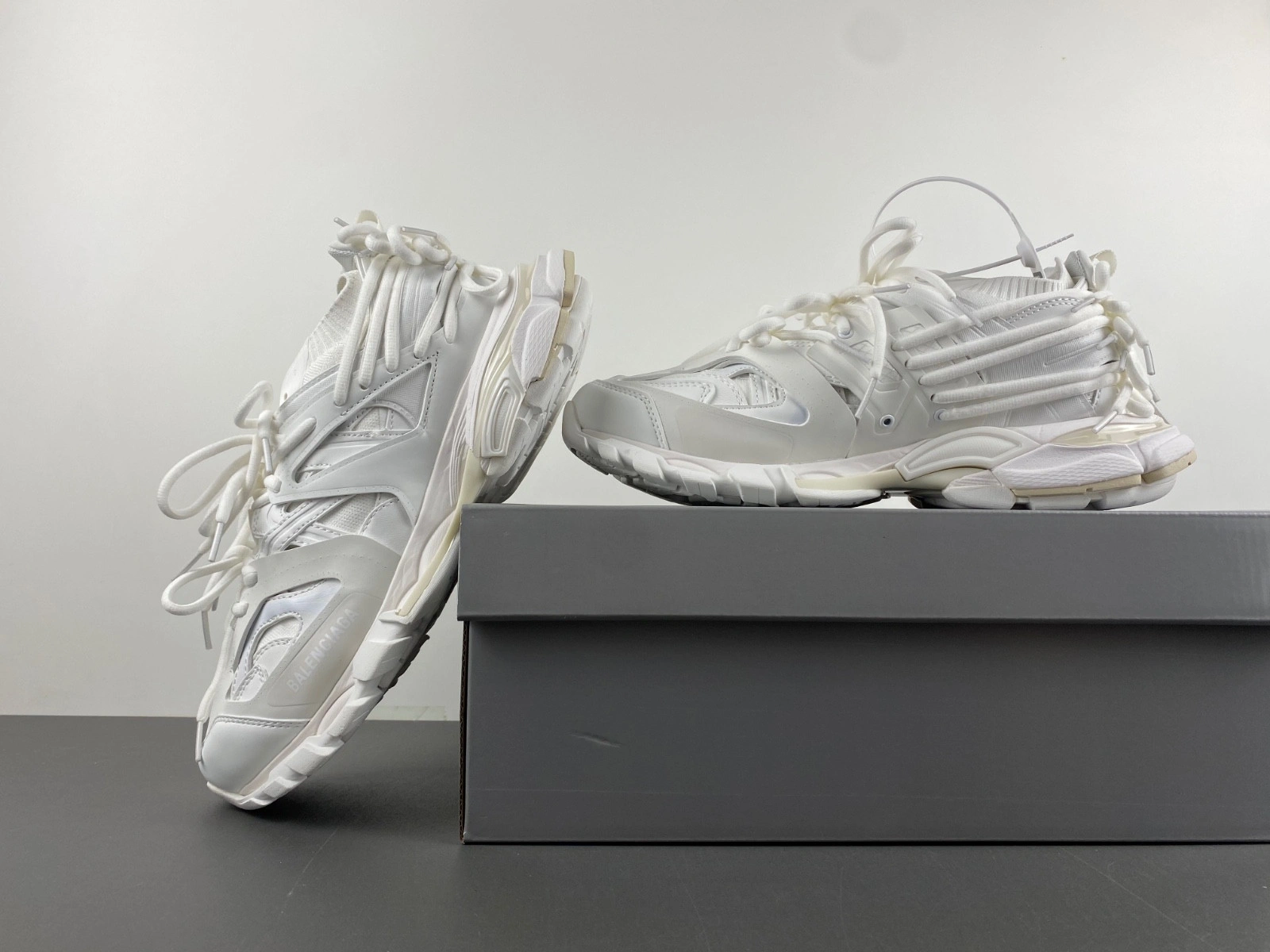 Balenciaga WHITE Sport Shoes 'Track Laces