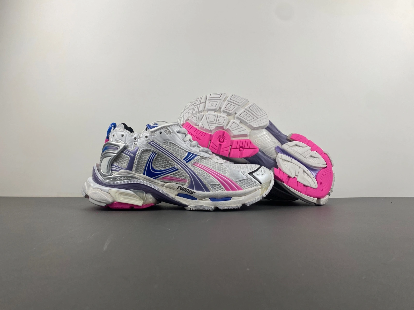 Balenciaga Wmns Runner Sneaker 'Worn-Out - White Lilac Neon Pink'
