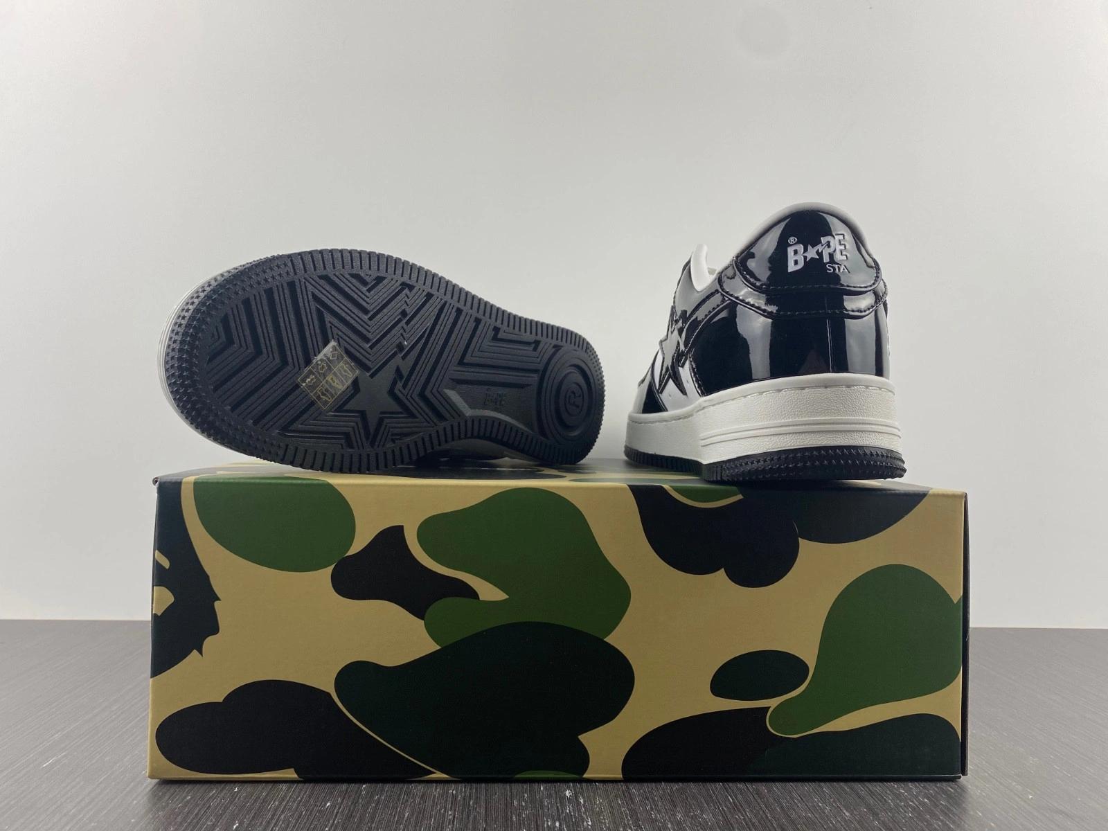 Bape  Sneakers