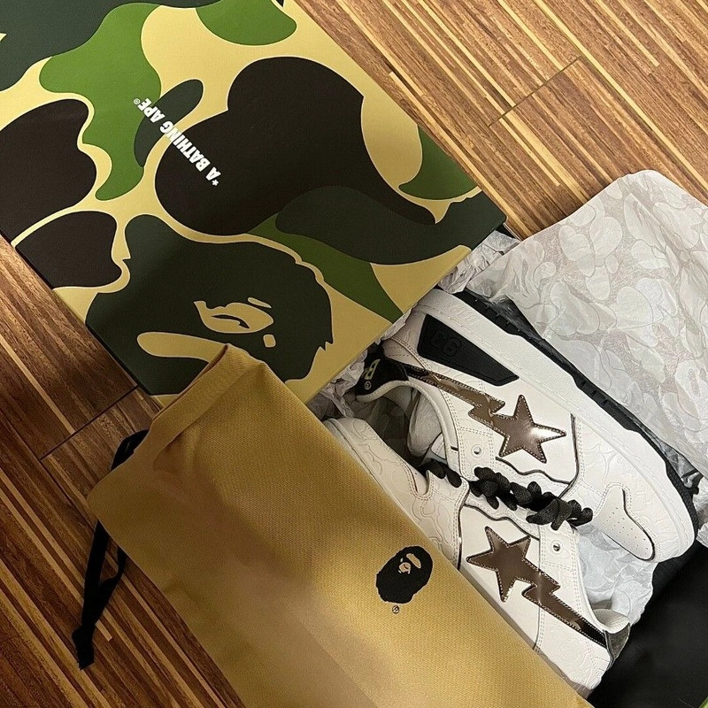 Bape  Sneakers
