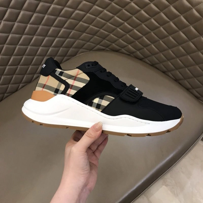 Bubery sneakers
