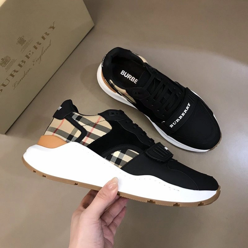 Bubery sneakers