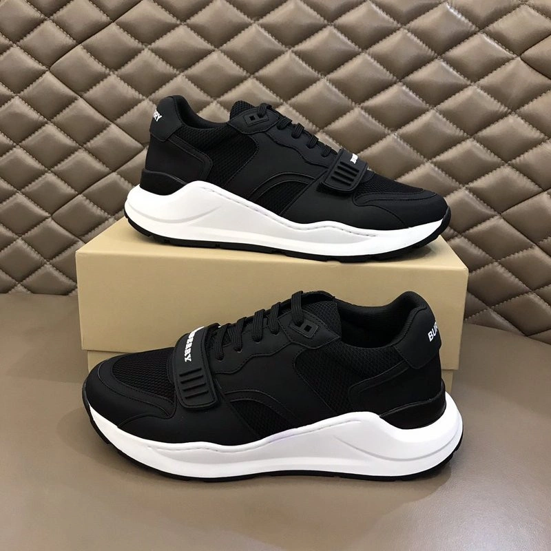 Bubery sneakers