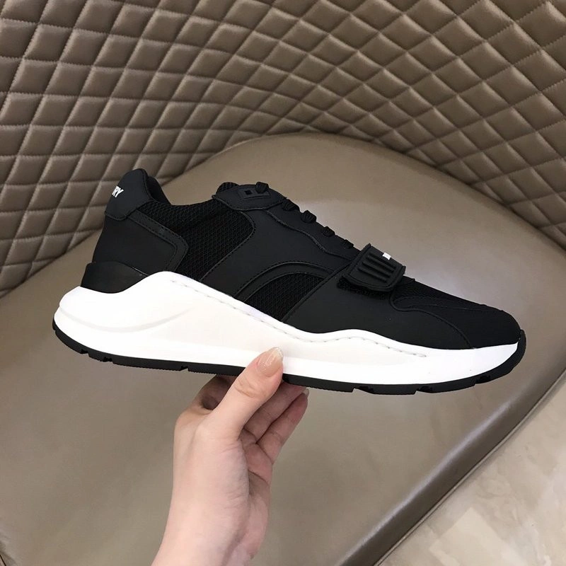 Bubery sneakers