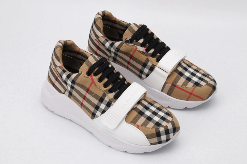 Bubery sneakers