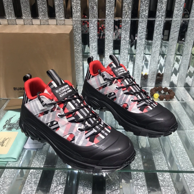 Bubery sneakers