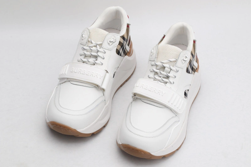 Bubery sneakers