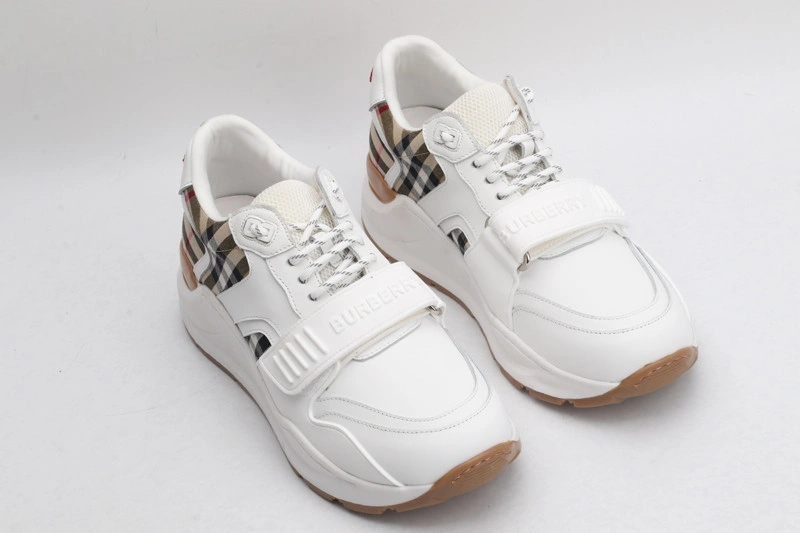 Bubery sneakers