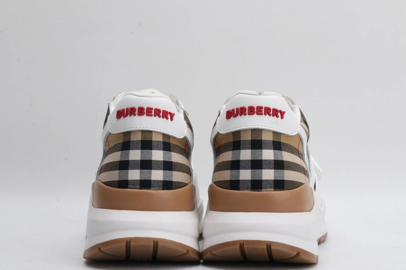 Bubery sneakers