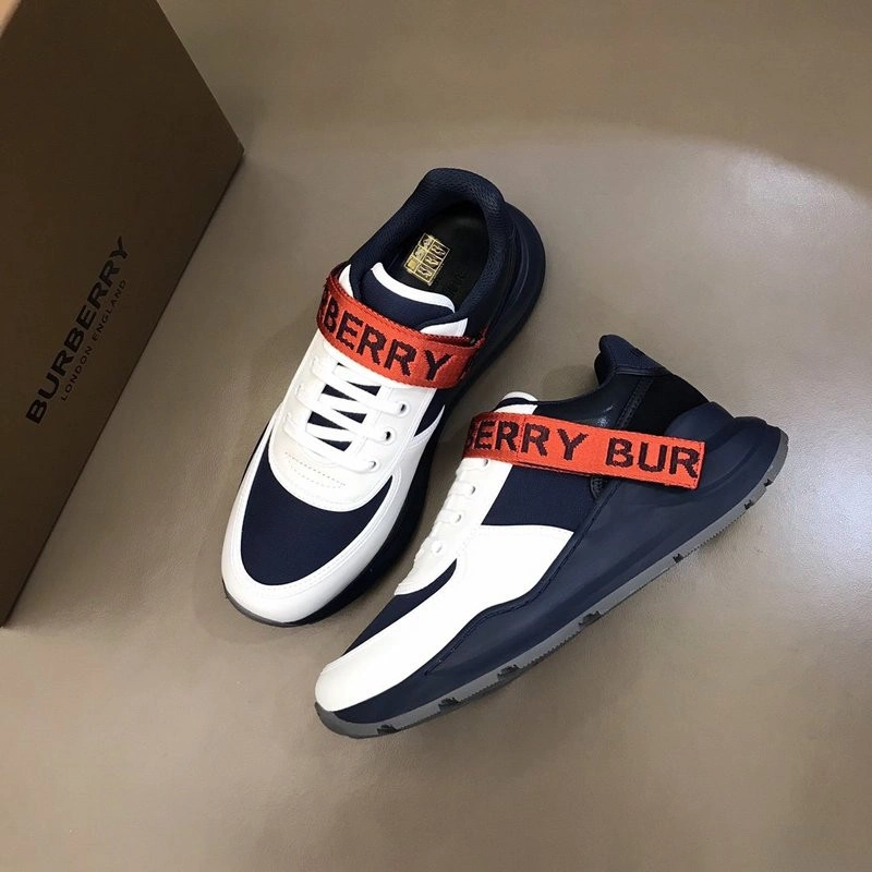 Bubery sneakers