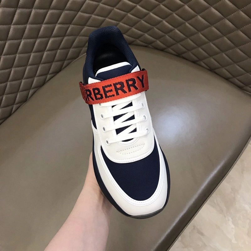 Bubery sneakers