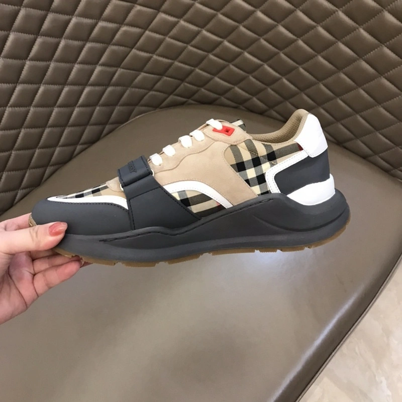 Bubery sneakers