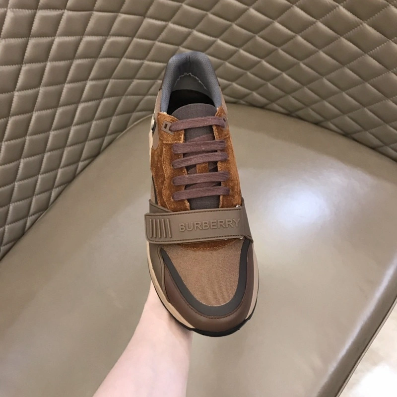 Bubery sneakers
