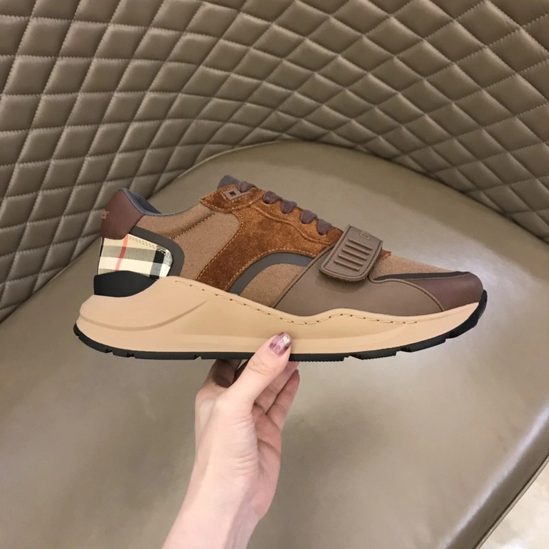 Bubery sneakers