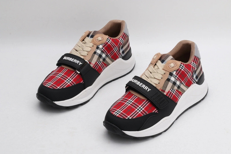 Bubery sneakers