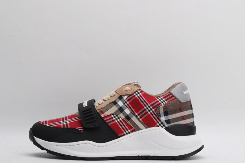 Bubery sneakers