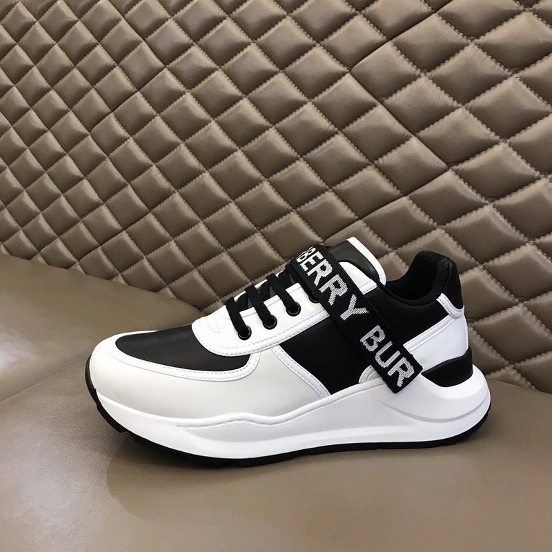 Bubery sneakers