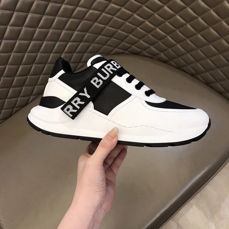 Bubery sneakers