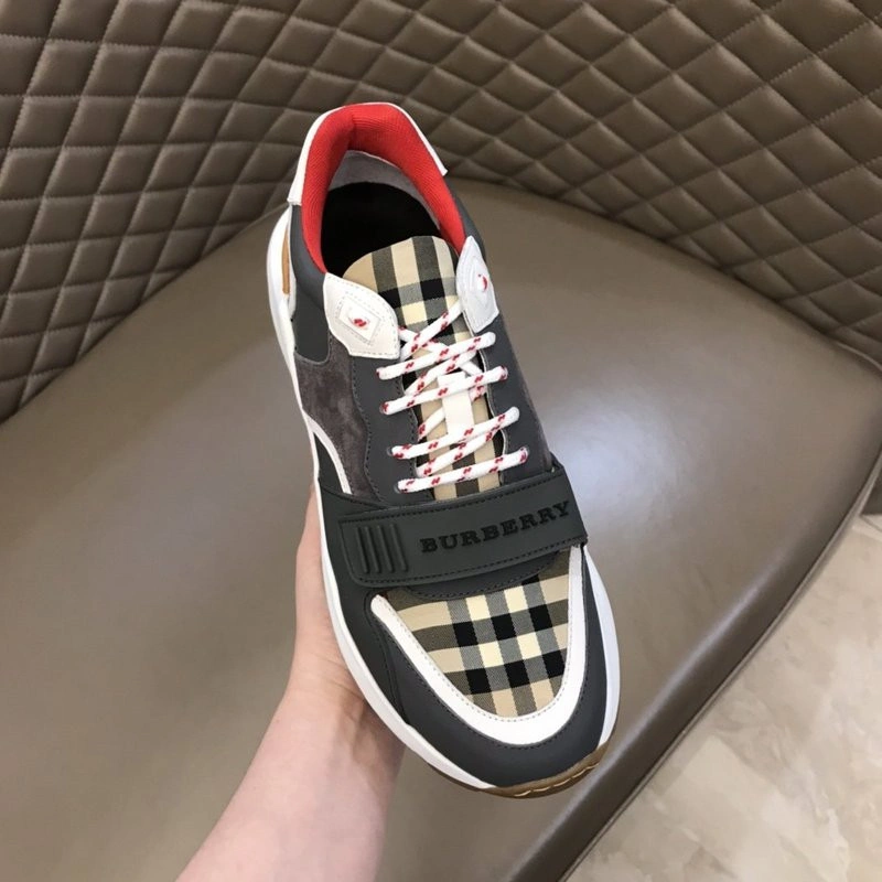 Bubery sneakers