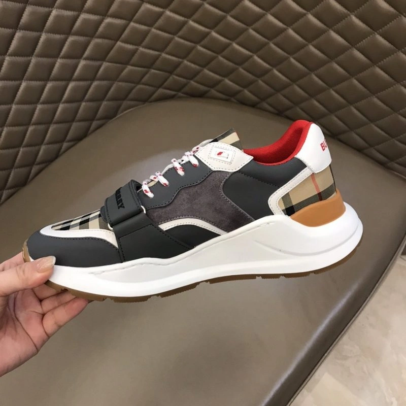 Bubery sneakers