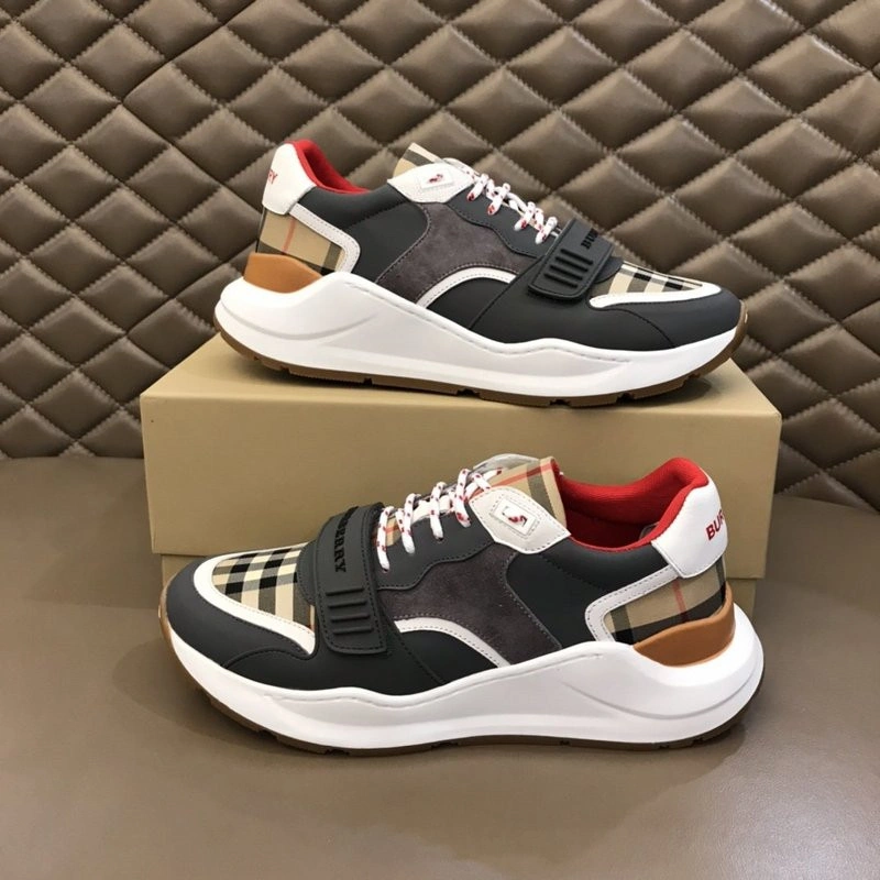 Bubery sneakers