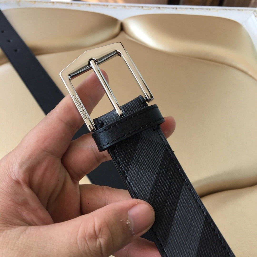 Burberry London plaid belt 80060481