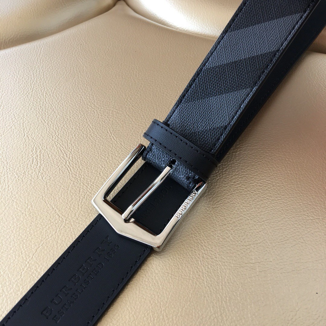 Burberry London plaid belt 80060481