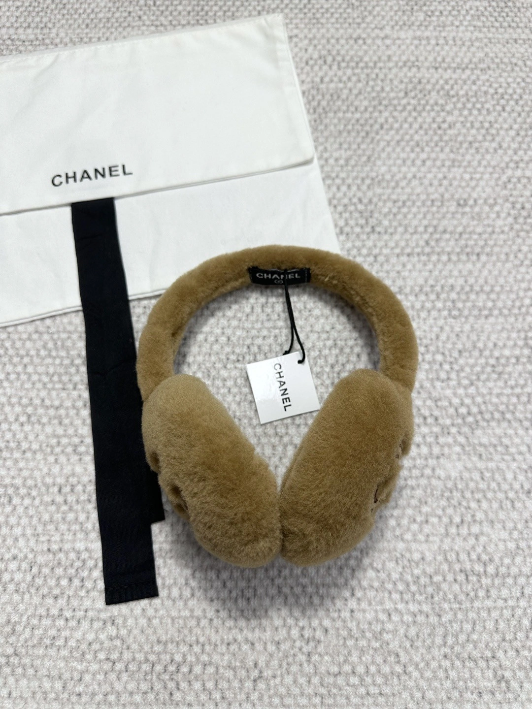 CANE  EARMUFFS