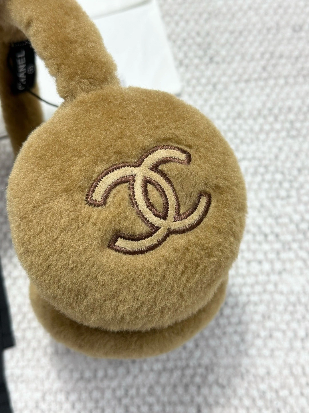 CANE  EARMUFFS
