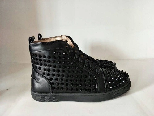 CL  SNEAKER