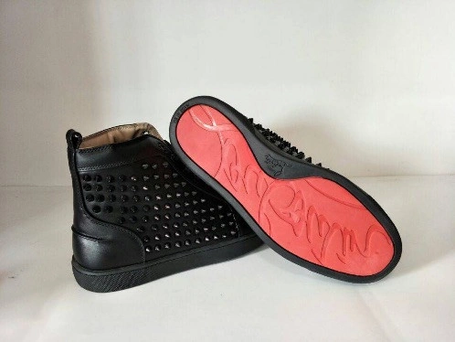 CL  SNEAKER