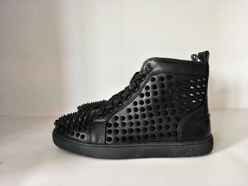 CL  SNEAKER