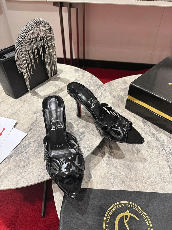 CL HIGH HEELED SHOES
