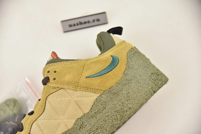 Cactus Plant Flea Market x Nike Dunk Low DM0430-700