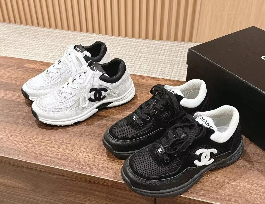Cane sneakers