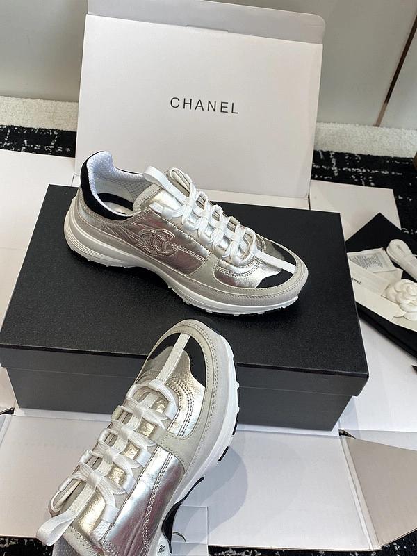Cane sneakers