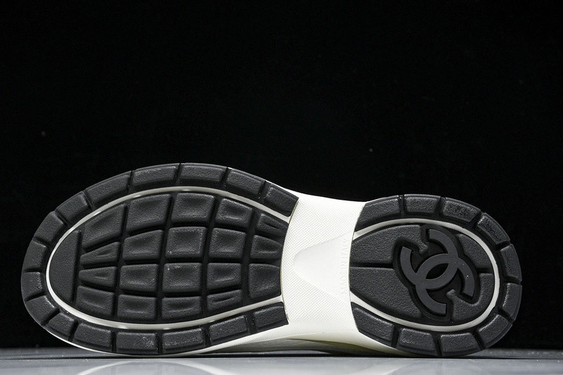 Cane sneakers