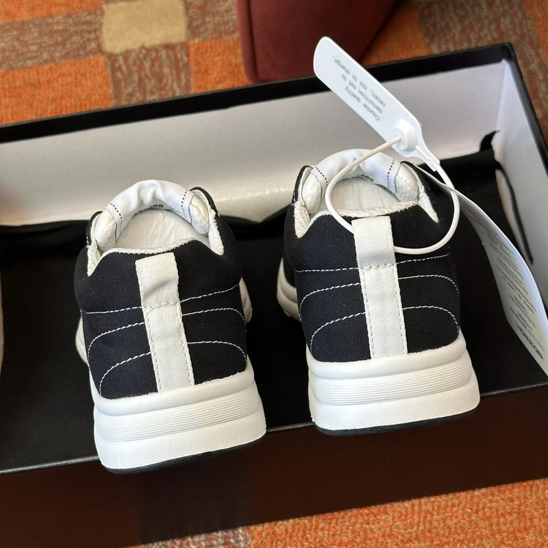 Cane sneakers