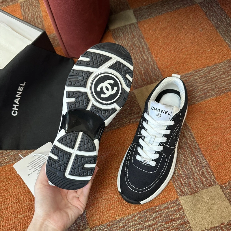 Cane sneakers