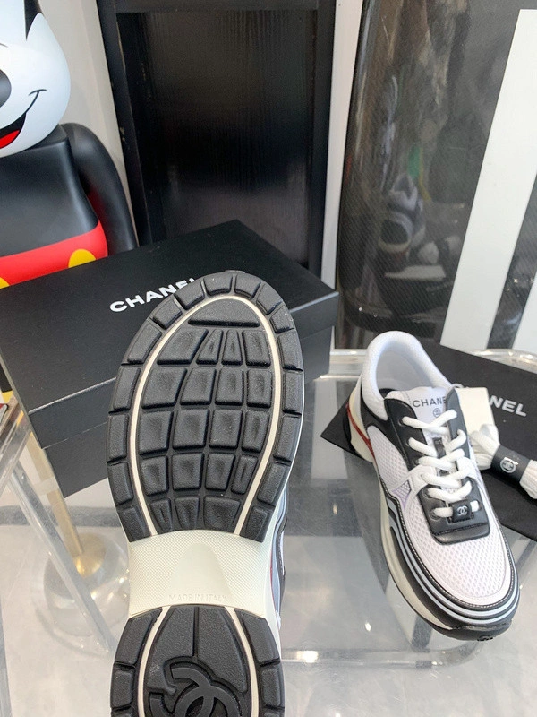 Cane sneakers