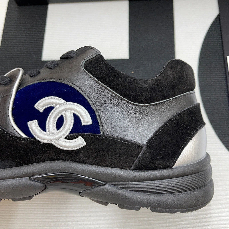 Cane sneakers